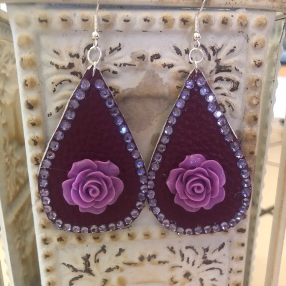Rose and Rhinestone Faux Leather Earrings - Picture 2 of 4